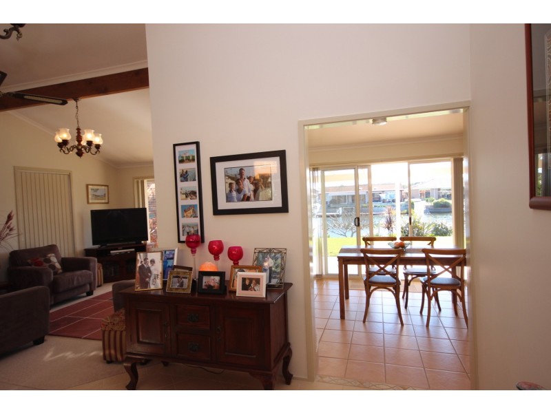 33 Wyuna Place, Forster NSW 2428