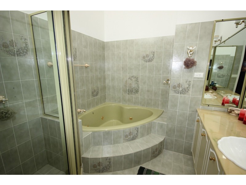 33 Wyuna Place, Forster NSW 2428