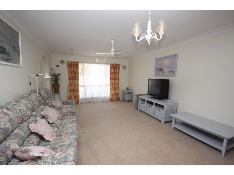 13 Aurum Place, Forster NSW 2428