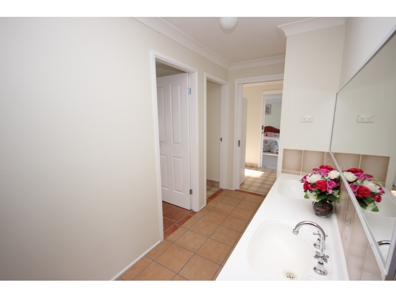 13 Aurum Place, Forster NSW 2428