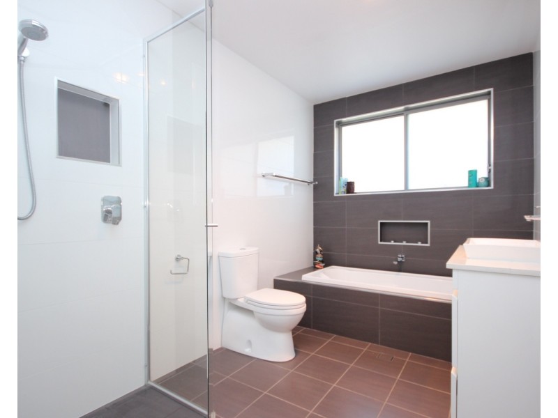 17 Massie Crescent, Tuncurry NSW 2428