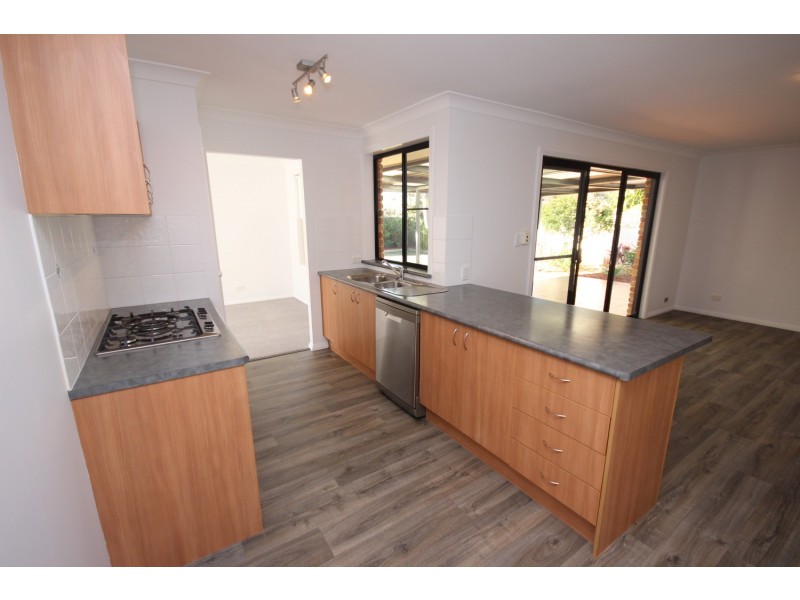 2 Cassina Close, Forster NSW 2428