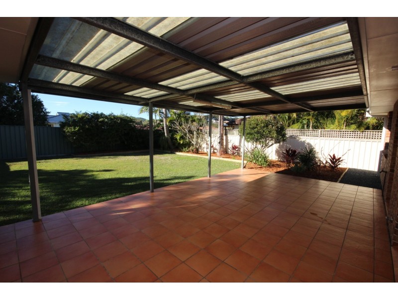 2 Cassina Close, Forster NSW 2428