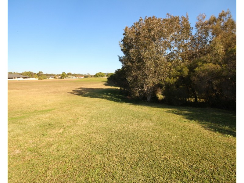 137 The Southern Parkway, Forster NSW 2428