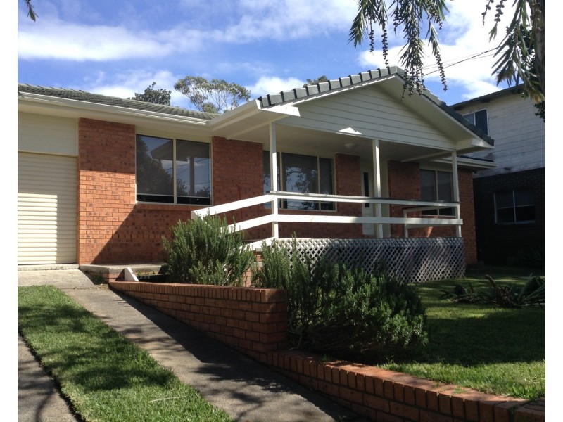 13 Emerald Place, Green Point NSW 2428