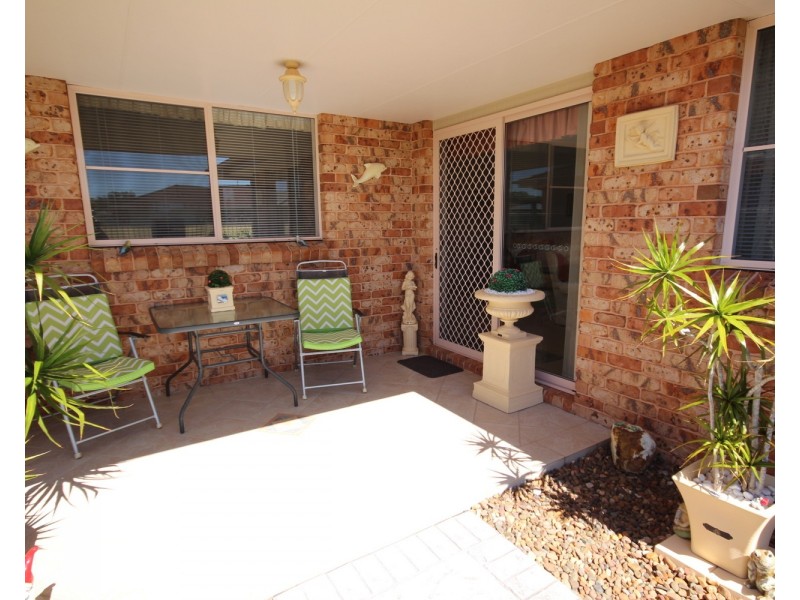 1/20 Amanda Crescent, Forster NSW 2428