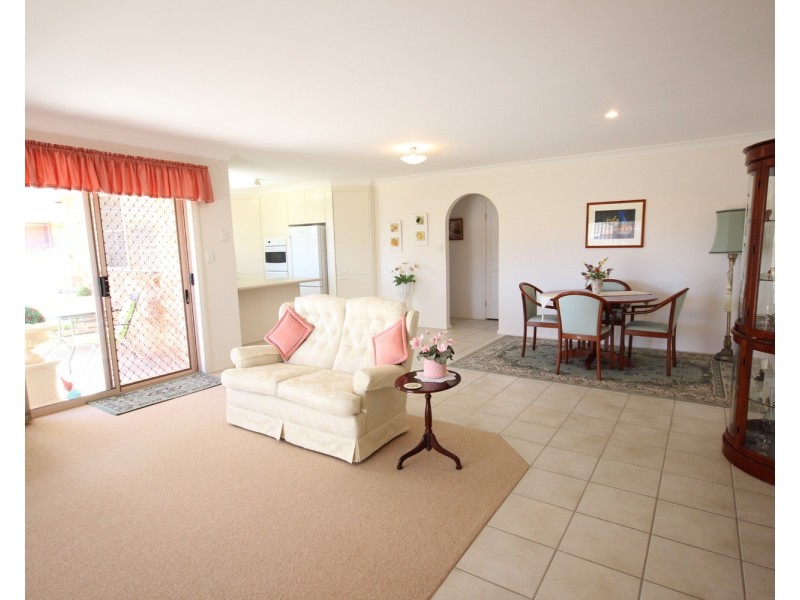 1/20 Amanda Crescent, Forster NSW 2428