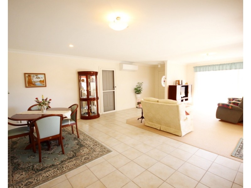 1/20 Amanda Crescent, Forster NSW 2428