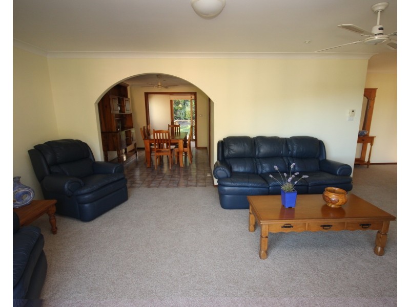 55 Surfview Avenue, Forster NSW 2428