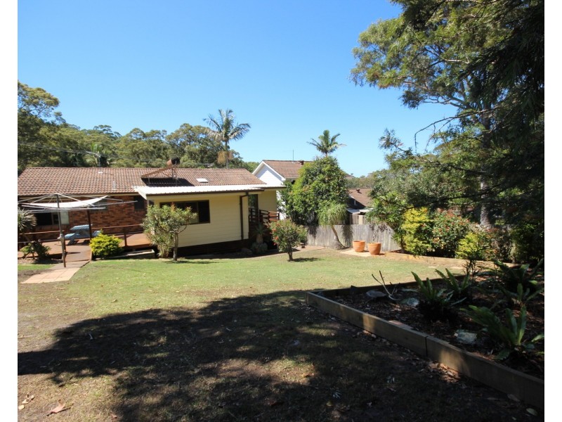 55 Surfview Avenue, Forster NSW 2428