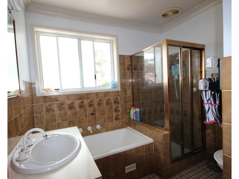 2/4 Stanley Street, Forster NSW 2428