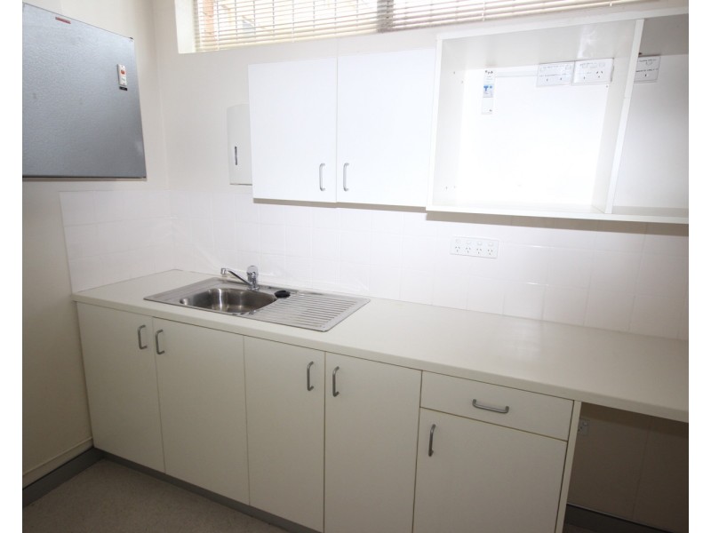 16 Beach Street, Forster NSW 2428