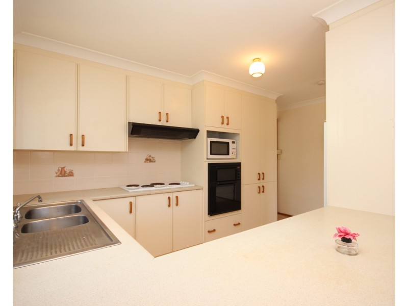 9 Surfriders Promenade, Forster NSW 2428