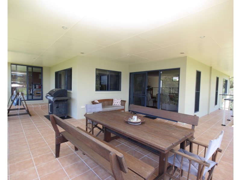 21 Headland Drive, Hallidays Point NSW 2430