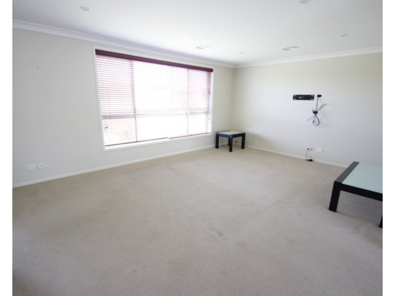 32 Mills Parade, Tuncurry NSW 2428