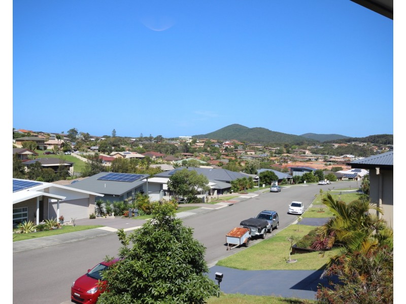 19 Pioneer Drive, Forster NSW 2428
