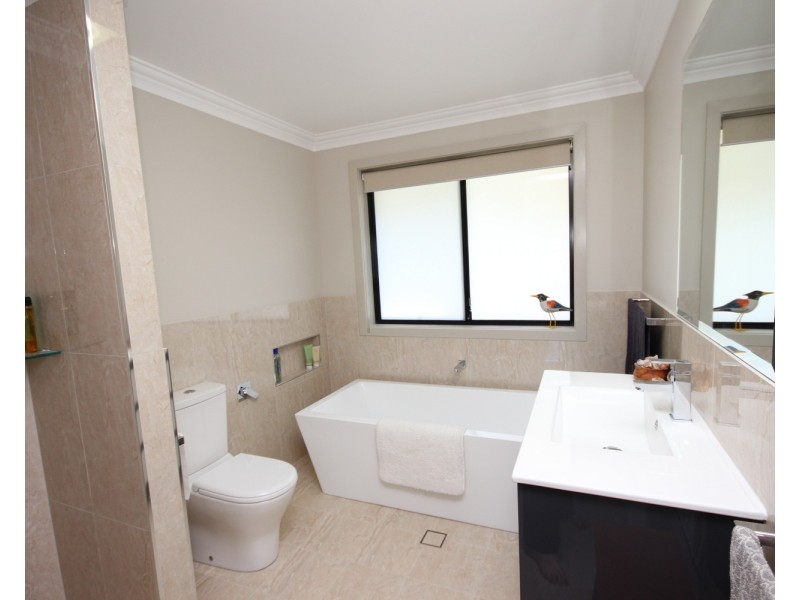 19 Pioneer Drive, Forster NSW 2428