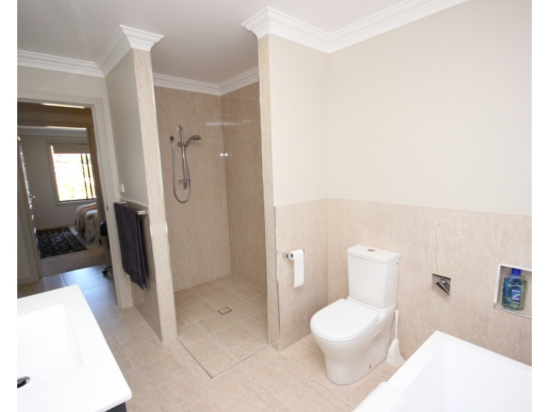 19 Pioneer Drive, Forster NSW 2428