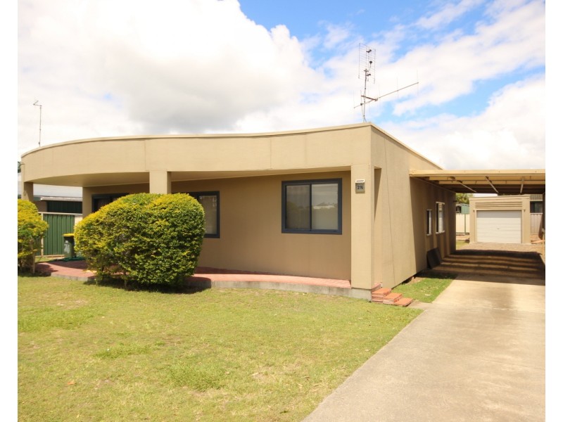 216 The Lakes Way, Tuncurry NSW 2428