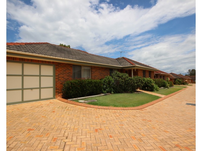 15/17 Gleneon Drive, Forster NSW 2428