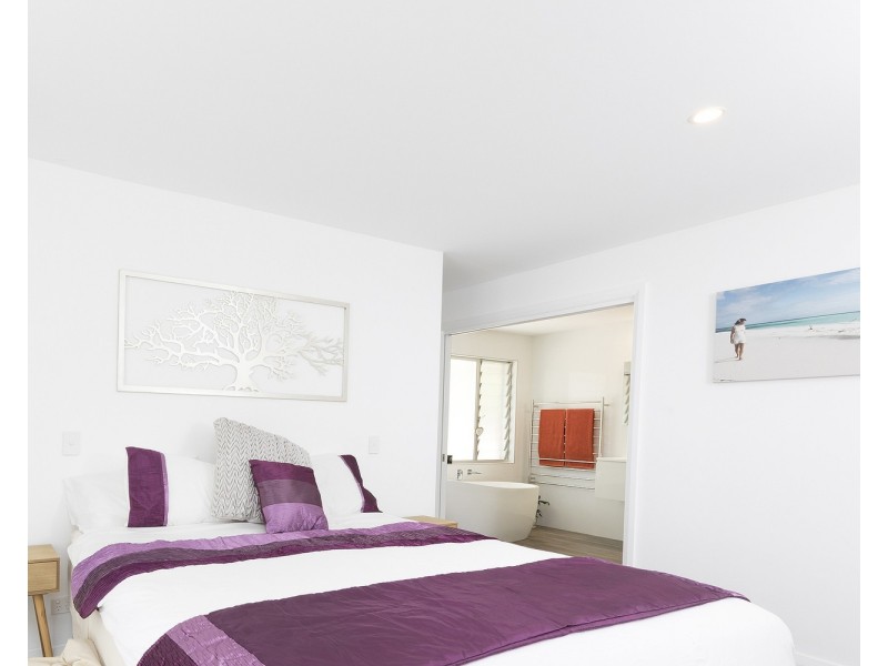 21 Woodlands Drive, Hallidays Point NSW 2430