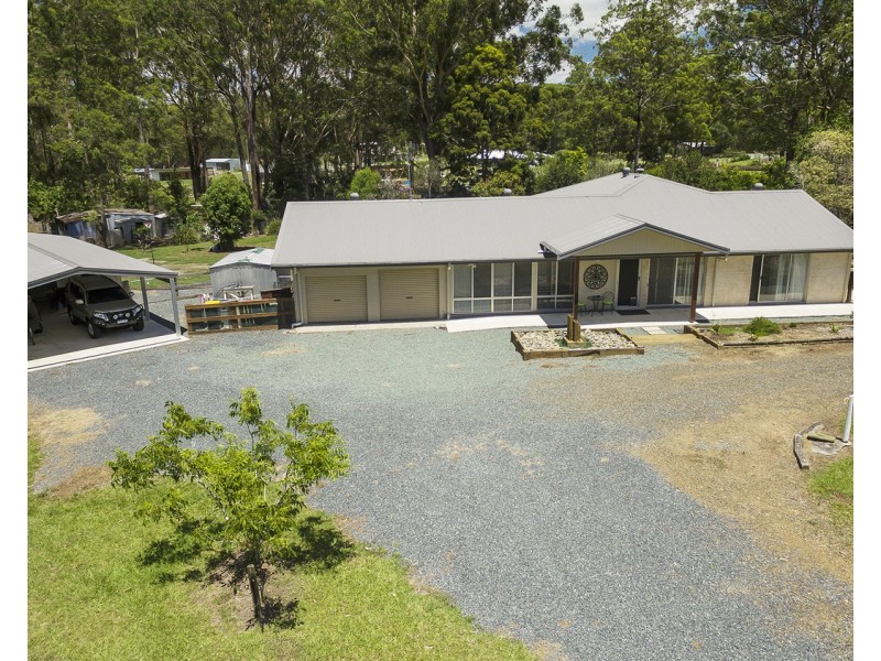 21 Woodlands Drive, Hallidays Point NSW 2430