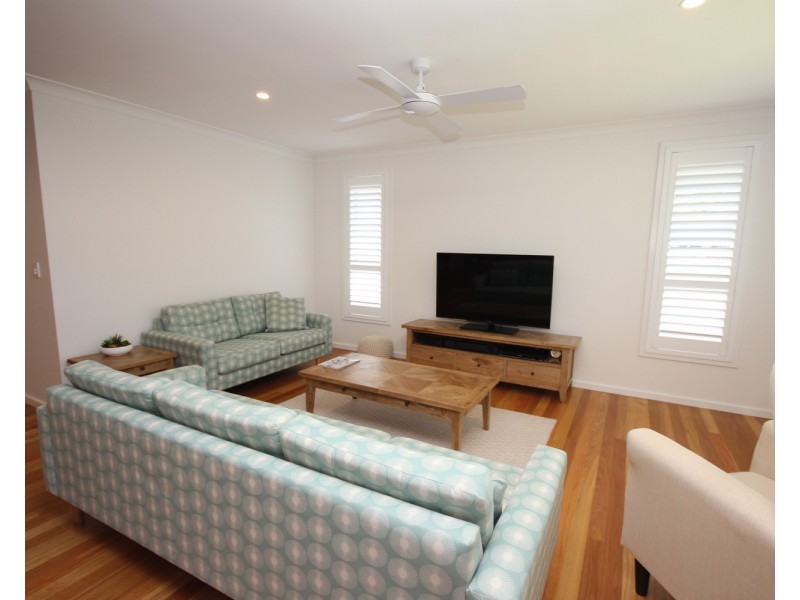 14B Pioneer Drive, Forster NSW 2428