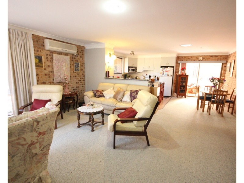 60 Pipers Bay Drive, Forster NSW 2428