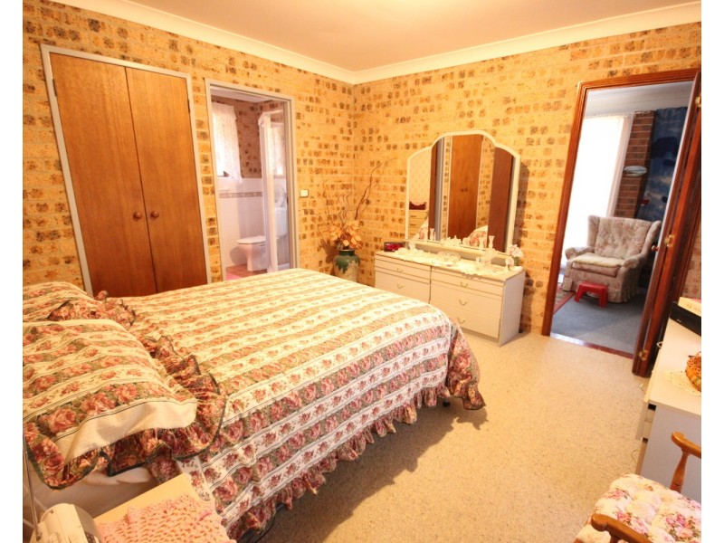 60 Pipers Bay Drive, Forster NSW 2428