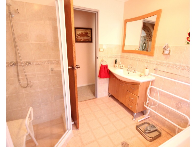 60 Pipers Bay Drive, Forster NSW 2428