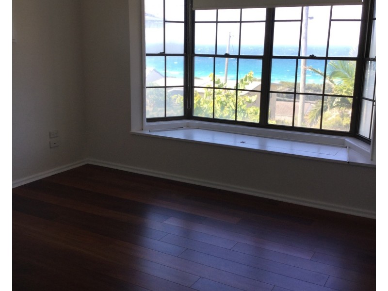 37 Palm Road, Forster NSW 2428