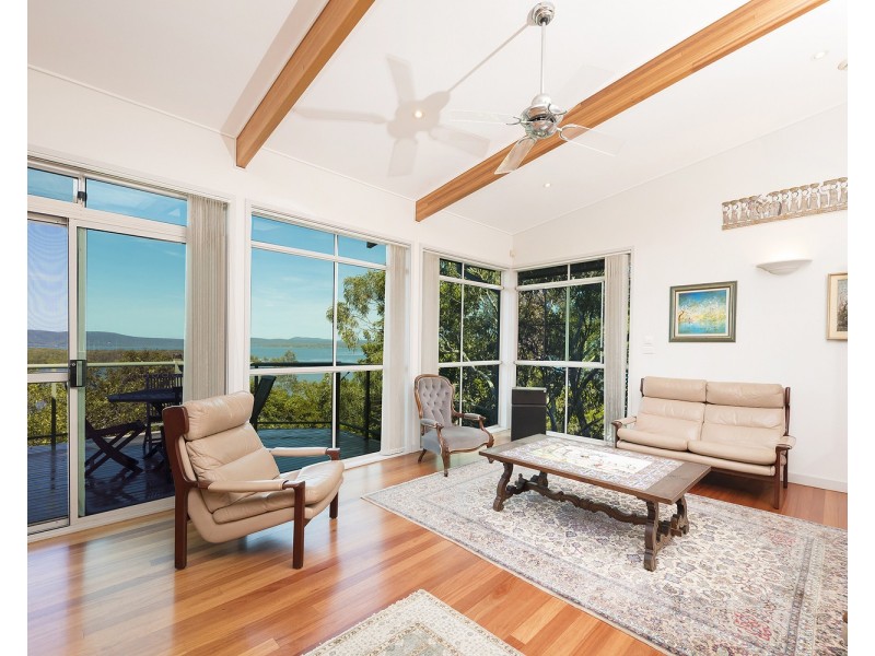 51 Green Point Drive, Green Point NSW 2428