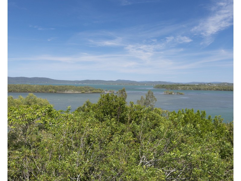 51 Green Point Drive, Green Point NSW 2428