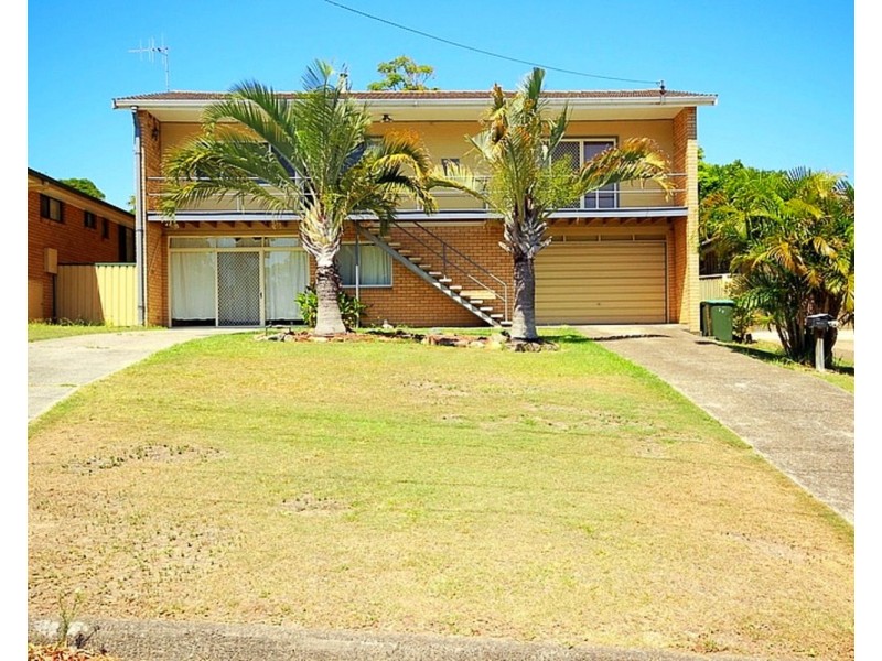 10 Godwin Street, Forster NSW 2428
