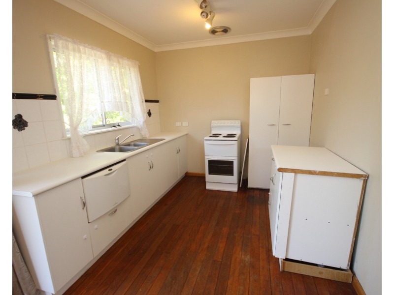 10 Godwin Street, Forster NSW 2428