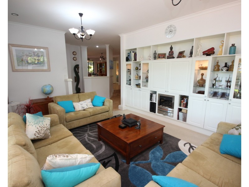 15 Hilltop Parkway, Tallwoods Village NSW 2430