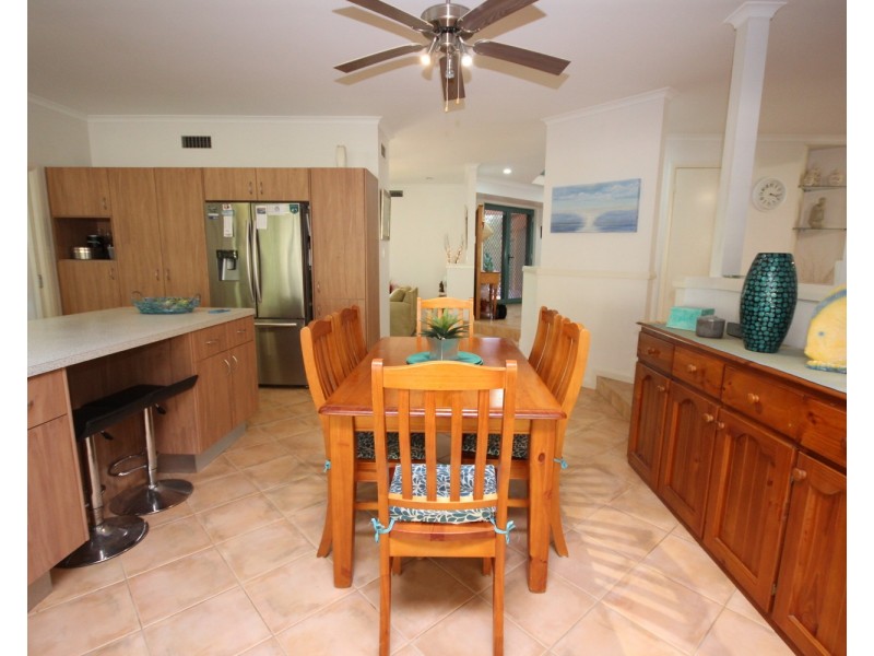 15 Hilltop Parkway, Tallwoods Village NSW 2430