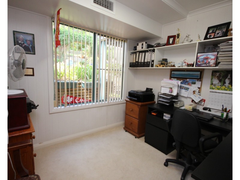 15 Hilltop Parkway, Tallwoods Village NSW 2430