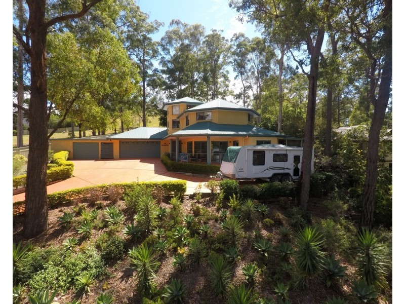 15 Hilltop Parkway, Tallwoods Village NSW 2430