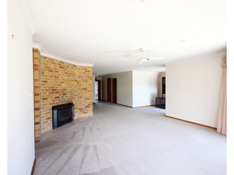 18 Greenview Close, Forster NSW 2428