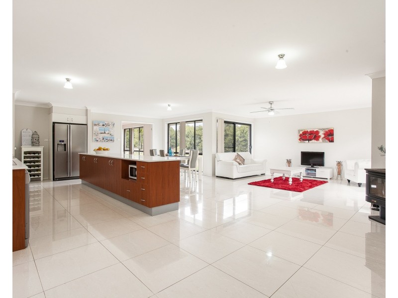 6 Laurina Drive, Darawank NSW 2428