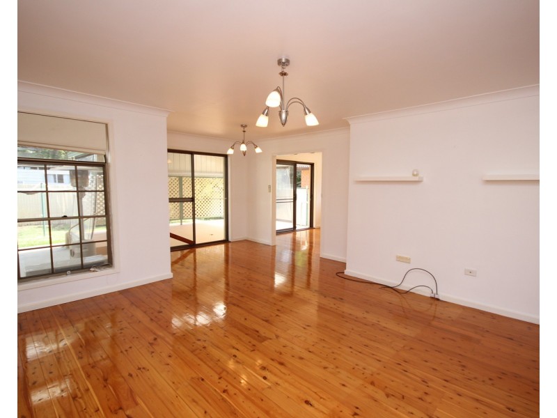 12 Treeview Place, Forster NSW 2428