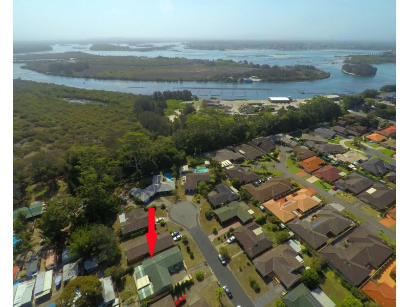 12 Treeview Place, Forster NSW 2428