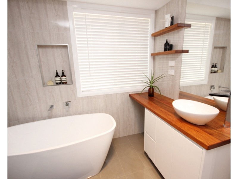 5 Livistona Drive, Forster NSW 2428