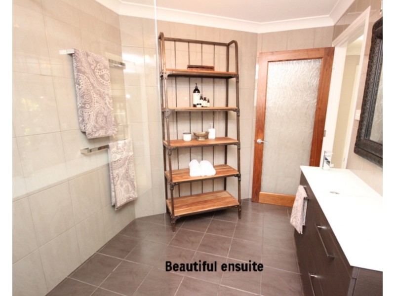 5 Livistona Drive, Forster NSW 2428