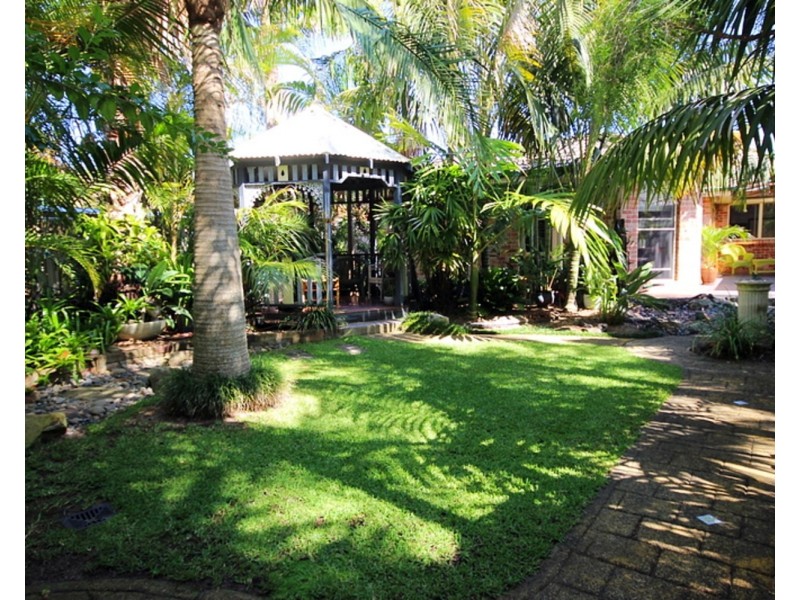 5 Livistona Drive, Forster NSW 2428