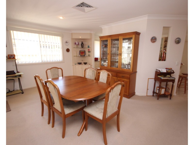 10 Benara Crescent, Forster NSW 2428