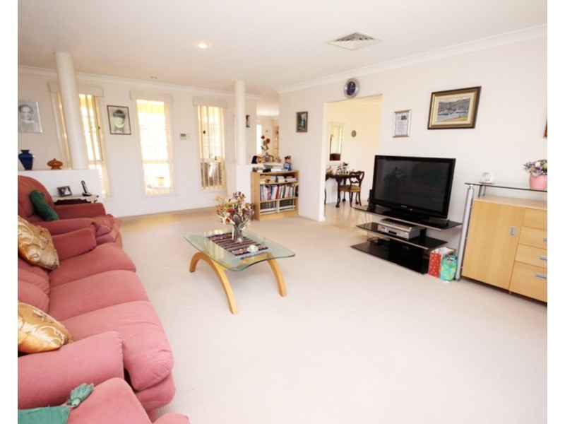 10 Benara Crescent, Forster NSW 2428