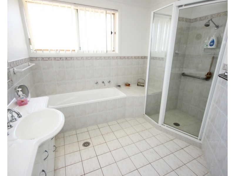 10 Benara Crescent, Forster NSW 2428