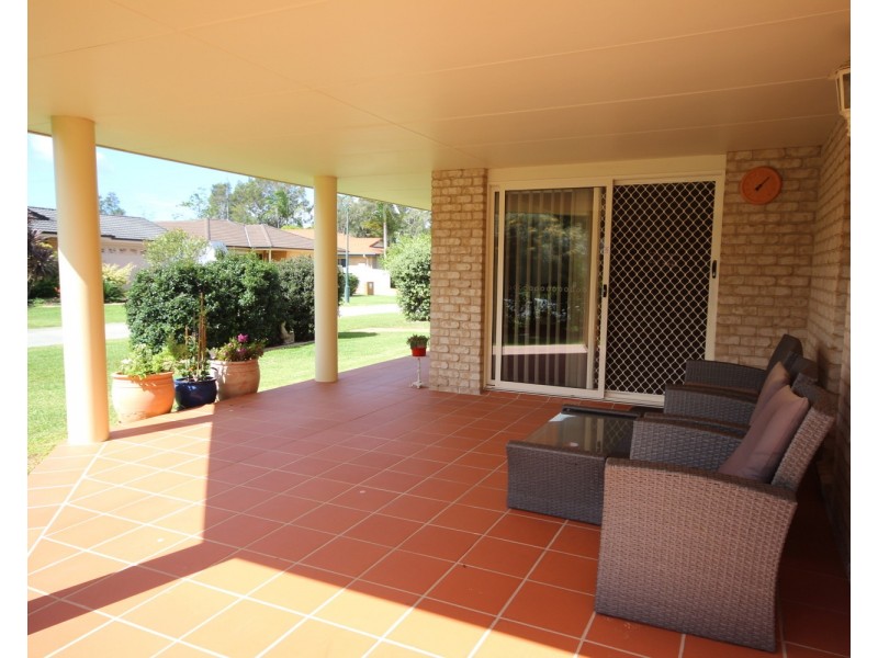 10 Benara Crescent, Forster NSW 2428